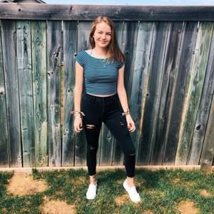 Meet your Posher, Shalyn